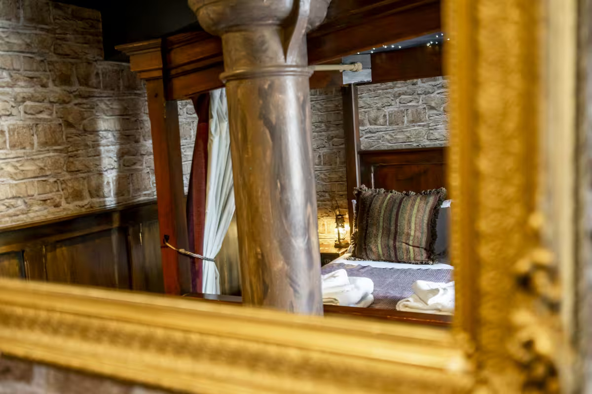 The Enchanted Chamber | holiday letting provider York gallery image 13