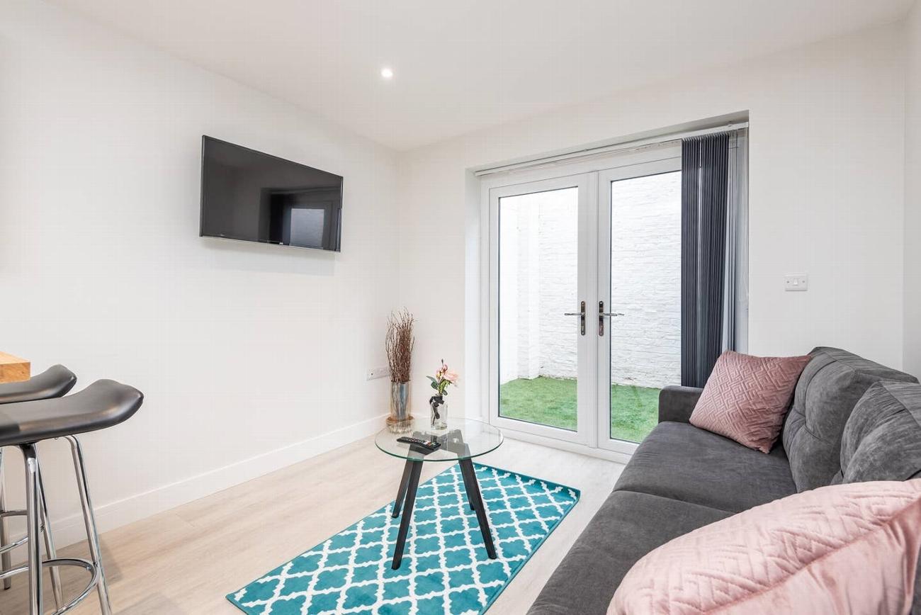 Granville House Apartment 21A | holiday letting provider York gallery image 2