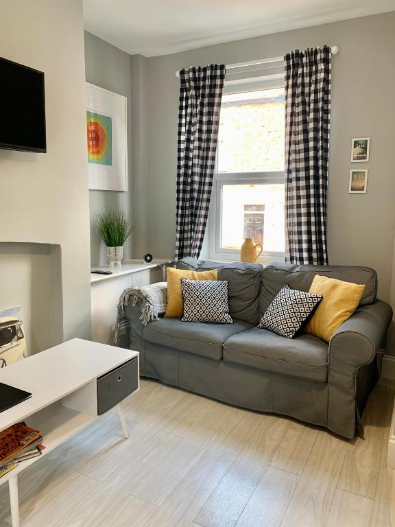 Bishy Road Retreat  | holiday letting provider York gallery image 3