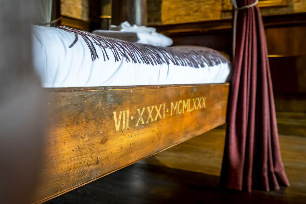 The Enchanted Chamber | holiday letting provider York gallery image 6